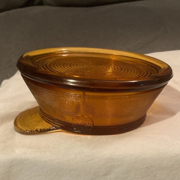 VTG Jeanette Glass Lady Berkshire 1942 AmberPowder Dish & Lid (2 pcs)-4.5" D-EUC - Picture 7 of 9